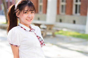 爱上海：Crossing the bridge of time, ending with each visit to a Shanghai tea house